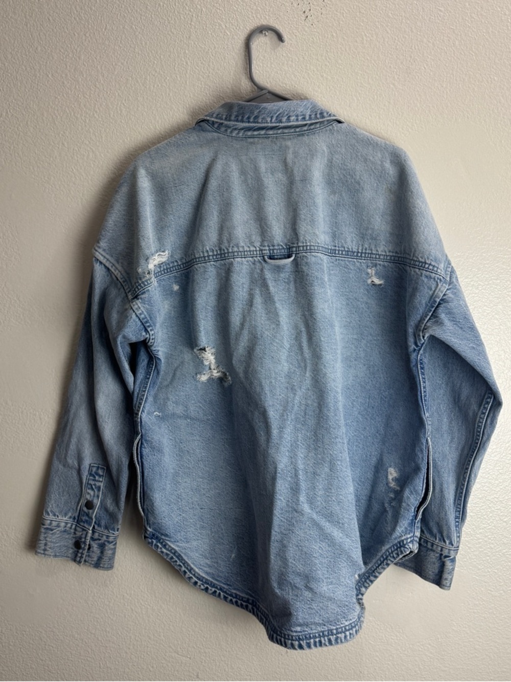 Offline By Aerie Denim Shirt Jacket Size Small - Picture 6 of 12